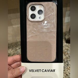 Velvet Caviar Nude Leopard iPhone Case, iPhone 14 Pro, NIB